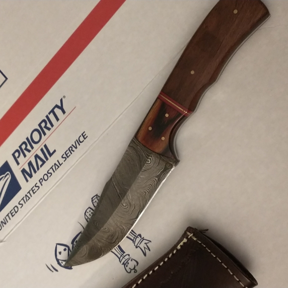 Damascus knife for hunting or cutting cheesecake... - Picture 3 of 6